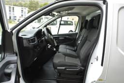 RENAULT TRAFIC 15
