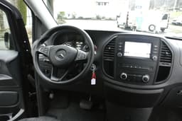 MERCEDES-BENZ VITO 18