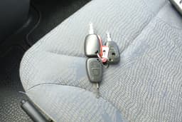 RENAULT TRAFIC 19