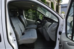 RENAULT TRAFIC 11