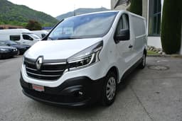 RENAULT TRAFIC 1