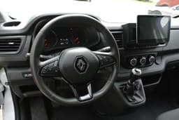 RENAULT TRAFIC 24
