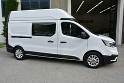 RENAULT TRAFIC 4