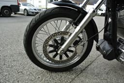 HARLEY-DAVIDSON Dyna 10