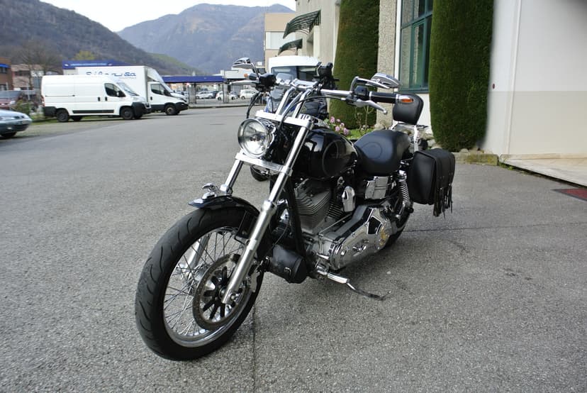 HARLEY-DAVIDSON Dyna FXDCI Dyna Super Glide Custom