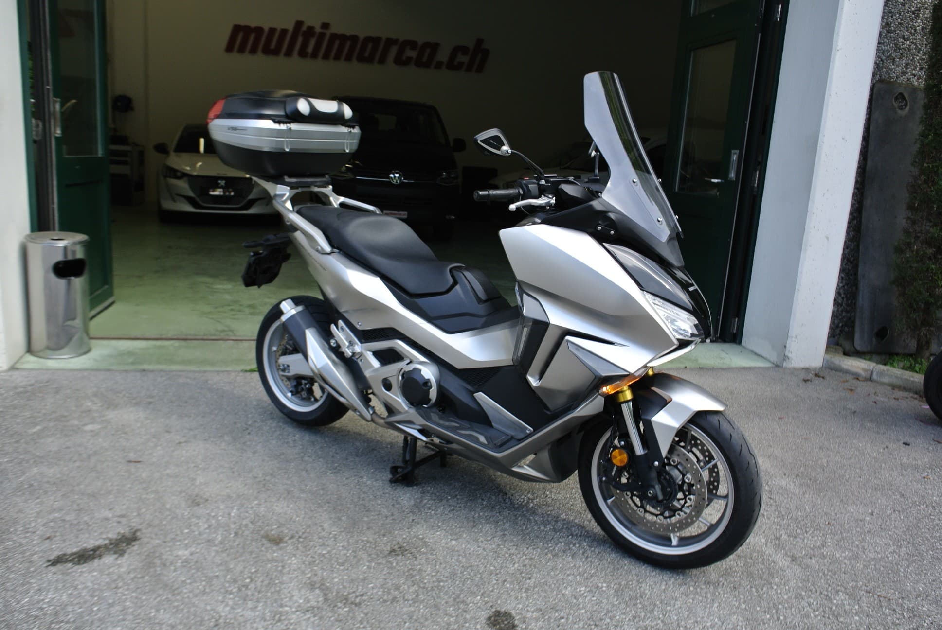HONDA NSS