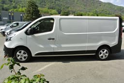 RENAULT TRAFIC 11