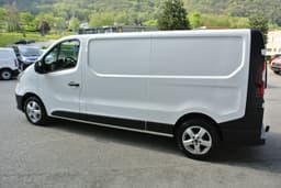 RENAULT TRAFIC 10