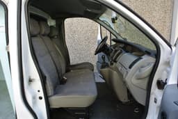 RENAULT TRAFIC 6