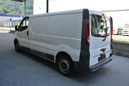 RENAULT TRAFIC 15