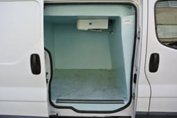 RENAULT TRAFIC 9