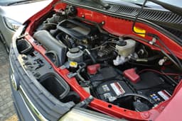 TOYOTA HI-ACE 19