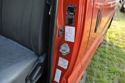 TOYOTA HI-ACE 20