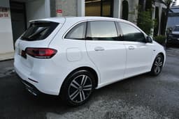 MERCEDES-BENZ B 250 4